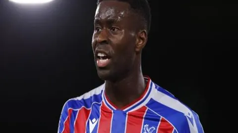 【泰超焦点战：乌泰他尼誓取六连胜，武里南联能否捍卫主场荣耀？】